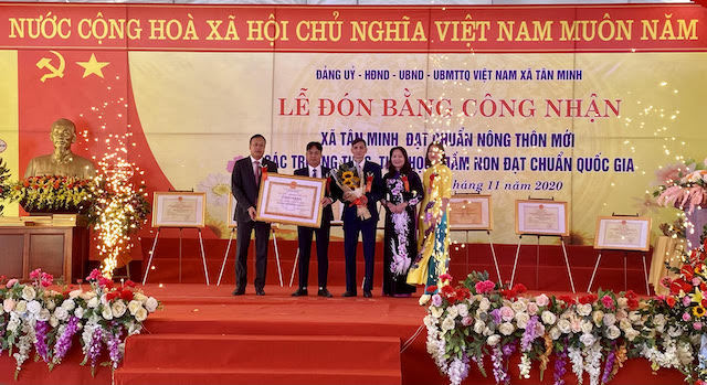 Huyện Sóc Sơn: Xã Tân Minh đón bằng công nhận đạt chuẩn nông thôn mới - Ảnh 1