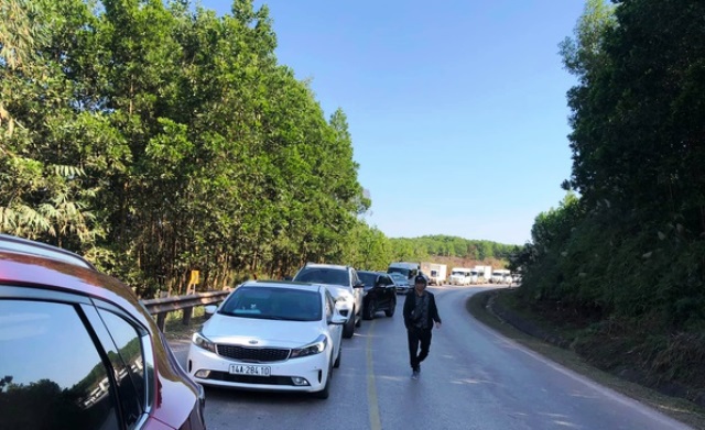 Tin mới nhất vụ ô tô lao xuống cống khiến 6 người thương vong ở Quảng Ninh - Ảnh 2