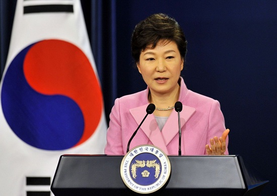 Tổng thống Hàn Quốc chỉ định luật sư riêng trước nguy cơ thẩm vấn - Ảnh 1