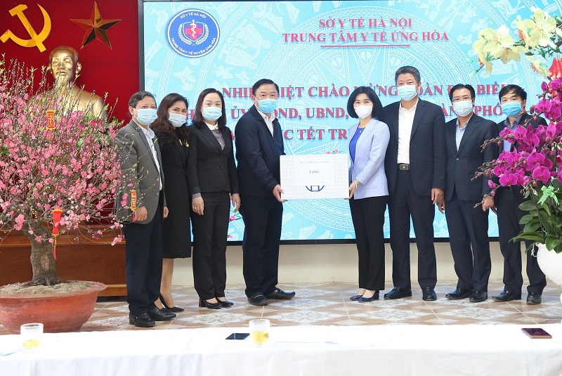 Phó Chủ tịch HĐND Thành phố Phùng Thị Hồng Hà thăm, chúc Tết tại huyện Ứng Hòa - Ảnh 1
