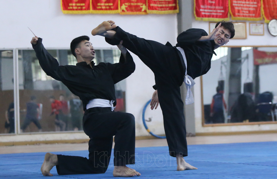 [Ảnh] Đội Pencak silat Hà Nội gấp rút rèn thể lực chuẩn bị cho giải VĐQG 2021 - Ảnh 10