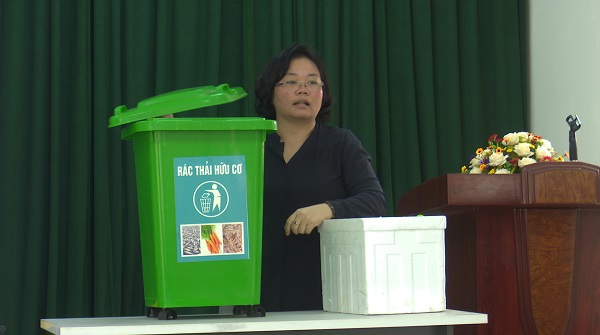 Hà Nội: Đẩy mạnh triển khai phương án phân loại rác tại nguồn cho các hộ dân - Ảnh 1