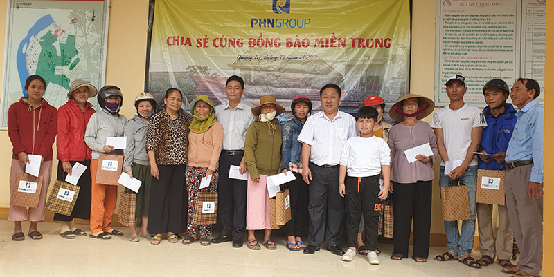 PHN Group trao quà ủng hộ đồng bào Quảng Trị - Ảnh 2