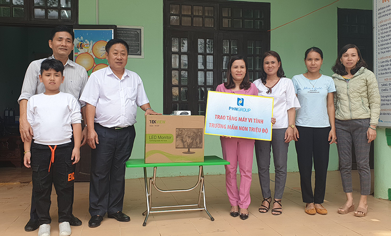 PHN Group trao quà ủng hộ đồng bào Quảng Trị - Ảnh 3