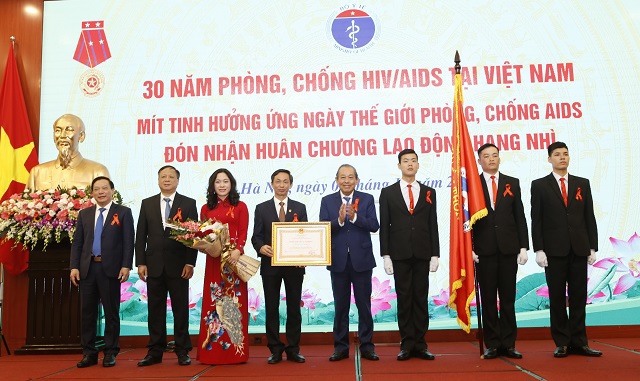 Việt Nam phấn đấu chấm dứt dịch AIDS vào năm 2030 - Ảnh 1