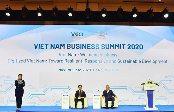 Phó Thủ tướng Thường trực Trương Hòa Bình: Chính phủ đồng hành cùng doanh nghiệp, biến thách thức thành cơ hội - Ảnh 2
