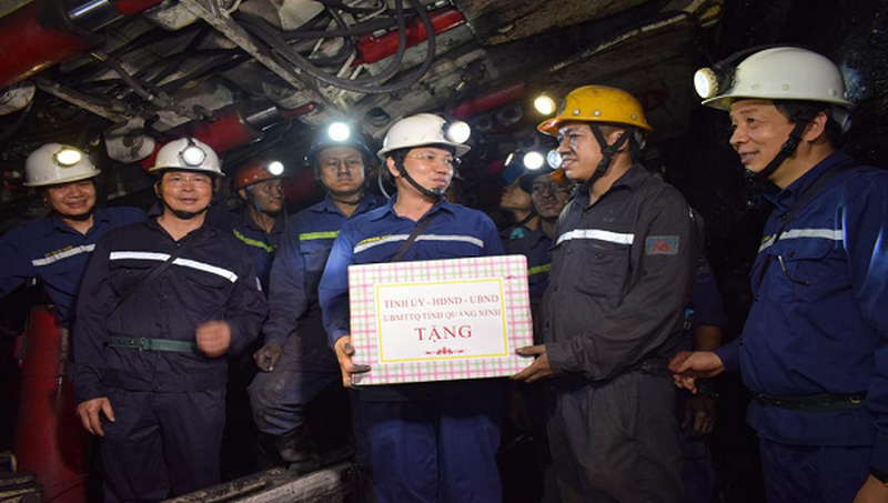 Lãnh đạo tỉnh Quảng Ninh sẽ tham gia ăn Tết Nguyên đán Tân Sửu cùng thợ mỏ - Ảnh 1