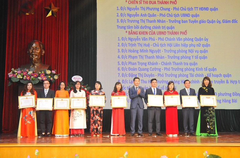 Quận Hoàn Kiếm thực hiện tốt nhiệm vụ phát triển kinh tế - xã hội, chăm lo đời sống nhân dân - Ảnh 4