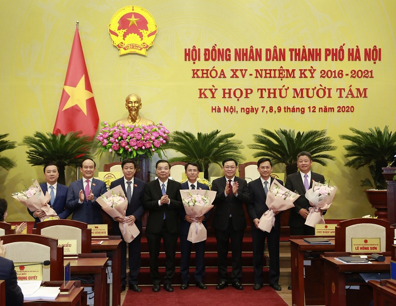 HĐND TP Hà Nội thực hiện công tác nhân sự: Bầu Chủ tịch HĐND TP và 5 Phó Chủ tịch UBND TP - Ảnh 4