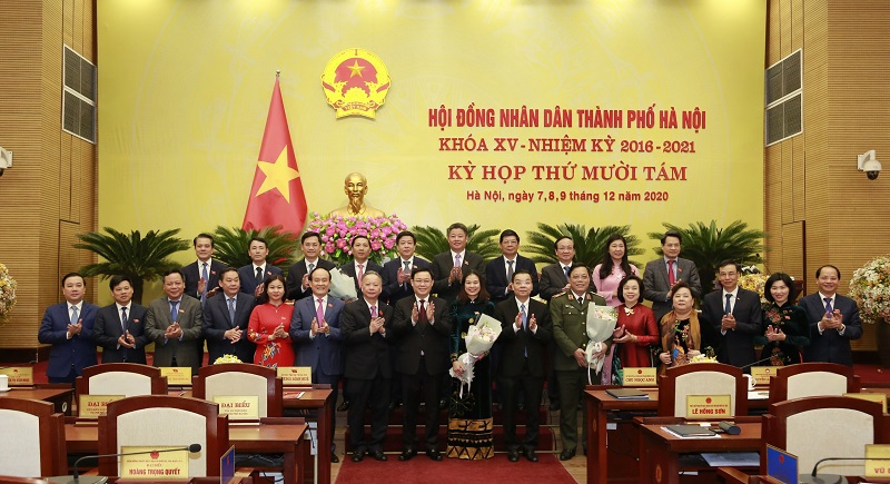 HĐND TP Hà Nội thực hiện công tác nhân sự: Bầu Chủ tịch HĐND TP và 5 Phó Chủ tịch UBND TP - Ảnh 5
