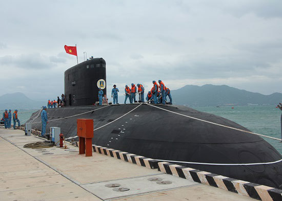 Giao nhiệm vụ cho cán bộ, thủy thủ Tàu ngầm Bà Rịa - Vũng Tàu - Ảnh 1