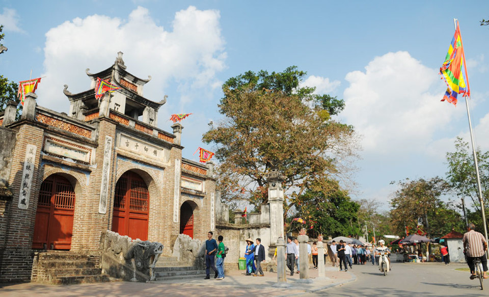 Vẻ đẹp huyền tích ở tòa thành cổ nhất Việt Nam - Ảnh 1