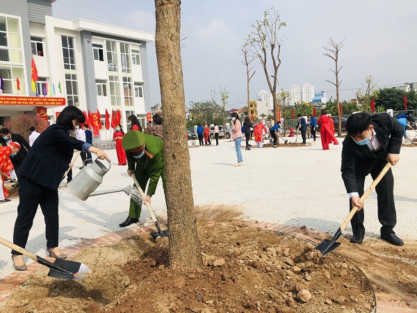 Huyện Thanh Trì phát động Tết trồng cây Xuân Tân Sửu 2021 - Ảnh 2