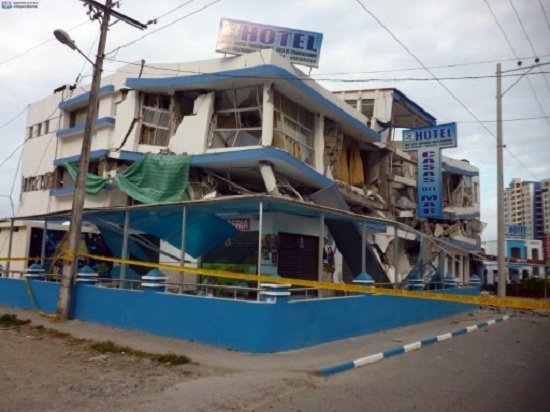 Ecuador: Động đất ở Esmeraldas, thiệt hại nặng nề - Ảnh 1
