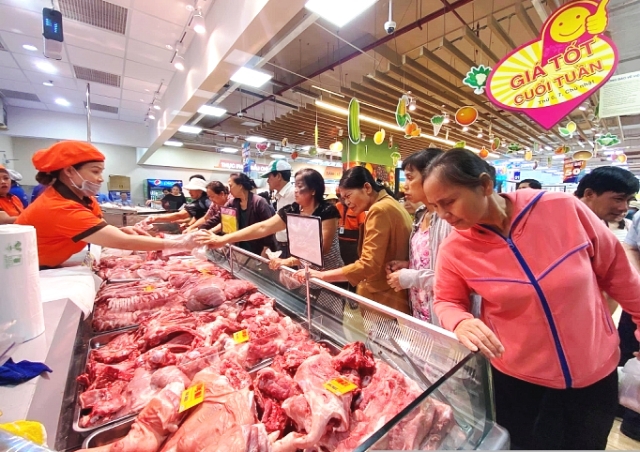 Bộ Nông nghiệp nói gì về biến động giá thịt lợn trong năm 2020? - Ảnh 1
