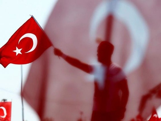 Thổ Nhĩ Kỳ đóng cửa 370 tổ chức nghi "dính" đến khủng bố - Ảnh 1