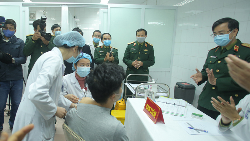 Ngày 22/12, tiếp tục tiêm thử vaccine Covid-19 Việt Nam cho 17 tình nguyện viên - Ảnh 1