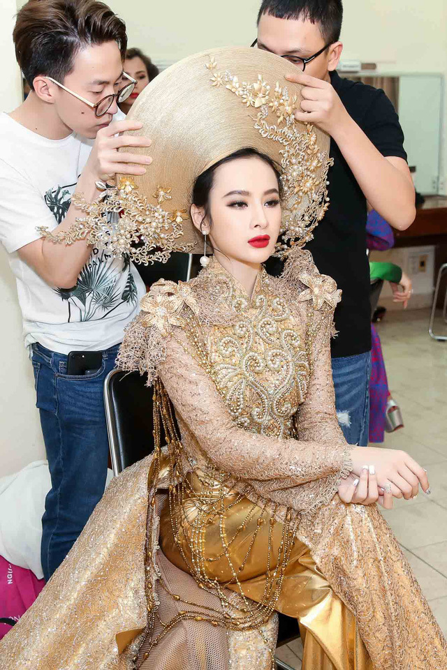 Angela Phương Trinh đọ sắc cùng Hoa hậu Dương Kim Ánh - Ảnh 10