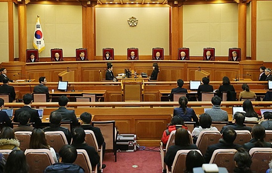 Tòa Hiến pháp có thể ra phán quyết vụ bê bối của Tổng thống Hàn vào 13/3 - Ảnh 1