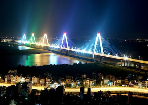 Cầu Nhật Tân sẽ được trang trí chiếu sáng hiện đại - Ảnh 1