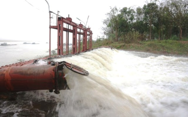 Hà Nội và 10 tỉnh thành bước vào đợt lấy nước cuối cùng cho vụ Xuân 2021 - Ảnh 1
