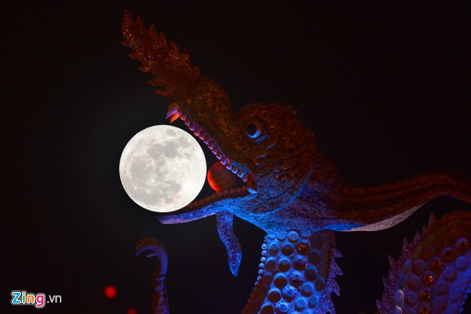Cận cảnh siêu trăng tại Hà Nội - Ảnh 18