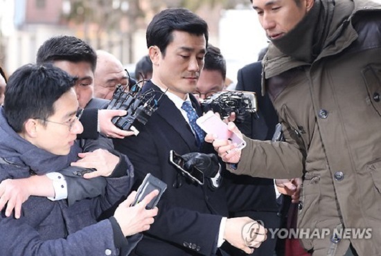 Hàn Quốc: Bắt giữ trợ lý Tổng thống Park Geun-hye - Ảnh 1