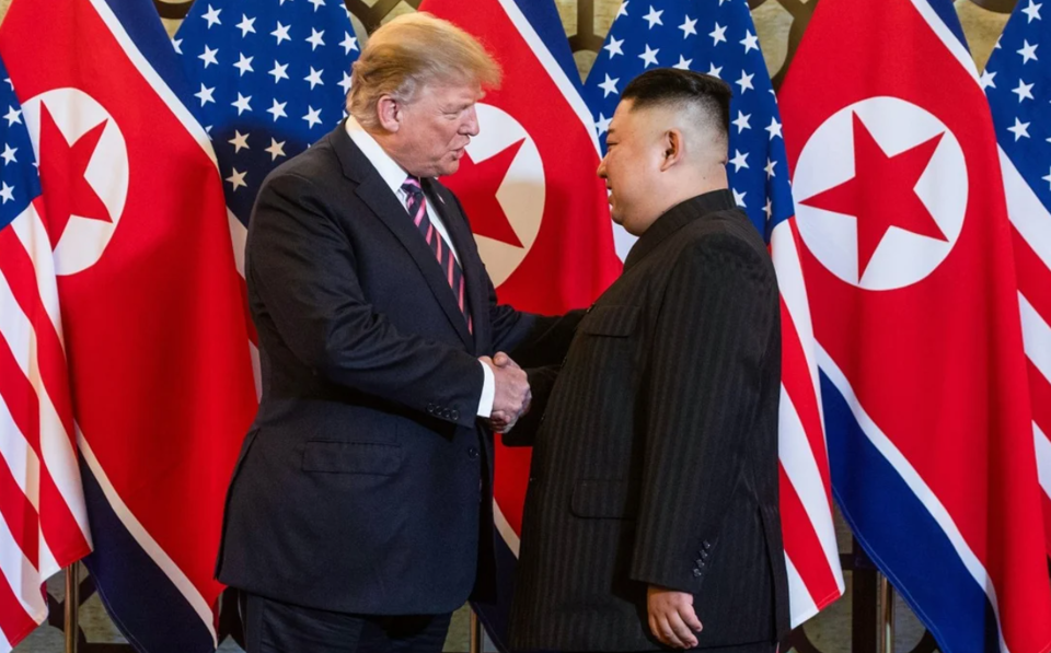 Tiết lộ lời đề nghị của ông Trump bị Chủ tịch Kim từ chối tại thượng đỉnh ở Hà Nội - Ảnh 1