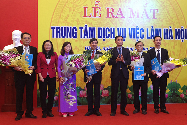 Ra mắt Trung tâm Dịch vụ Việc làm Hà Nội - Ảnh 1