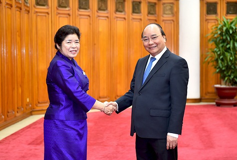 Thủ tướng tiếp Bộ trưởng Phủ Thủ tướng Lào - Ảnh 1