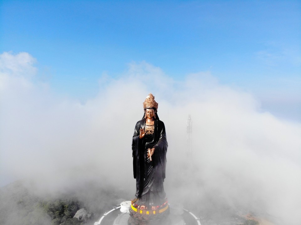 Khám phá "mật mã văn hóa" phía sau tượng Phật Bà bằng đồng đạt kỷ lục châu Á - Ảnh 2