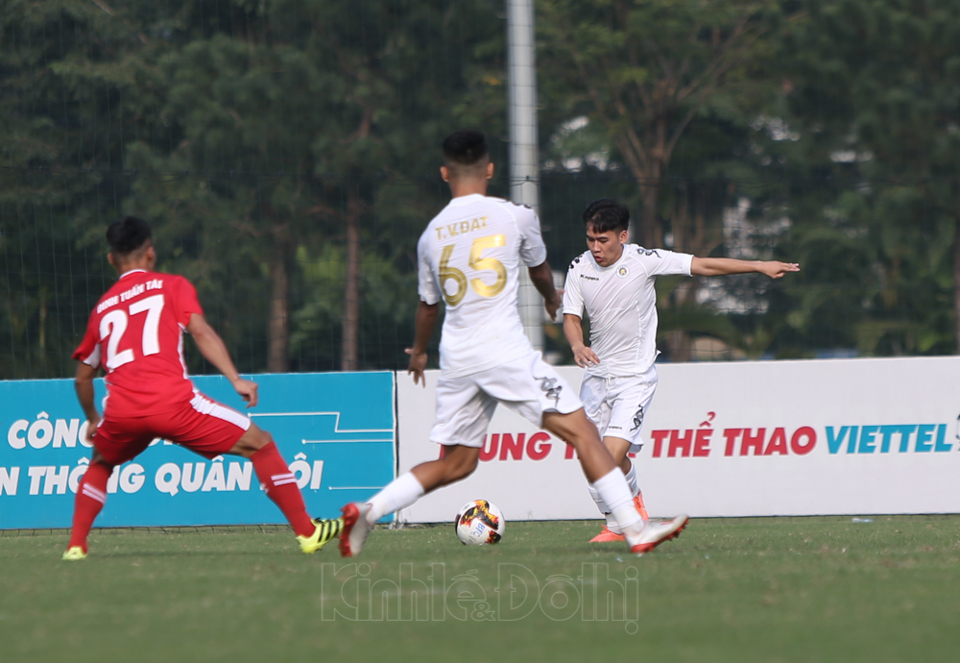 [Ảnh] Đội hình "U22 Việt Nam thu nhỏ" của U21 Hà Nội không thể gây bất ngờ trước U21 Viettel - Ảnh 1