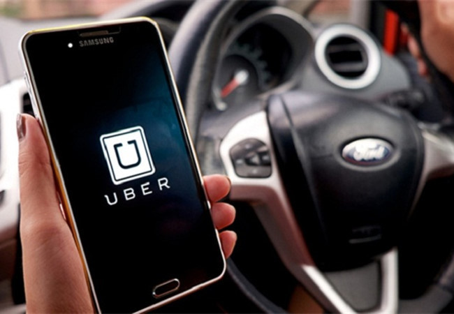 Uber đang vi phạm pháp luật Việt Nam - Ảnh 1