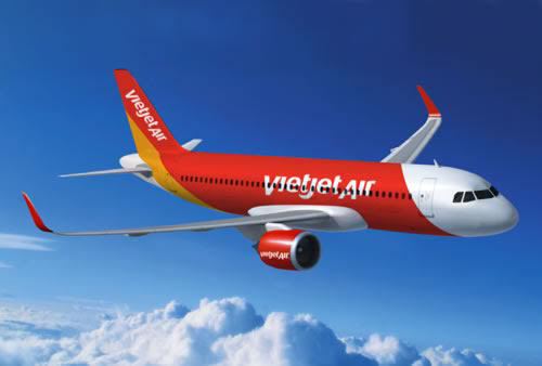 Nhiều chuyến bay của Vietjet bị ảnh hưởng bởi mưa lớn - Ảnh 1