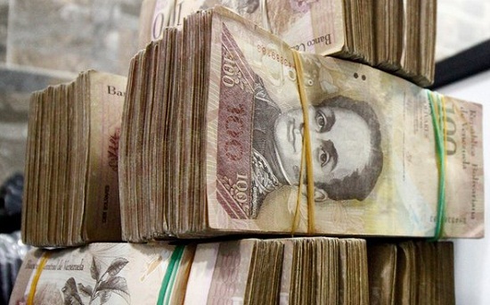 Lạm phát, Venezuela phát hành tiền có mệnh giá "khủng" - Ảnh 1
