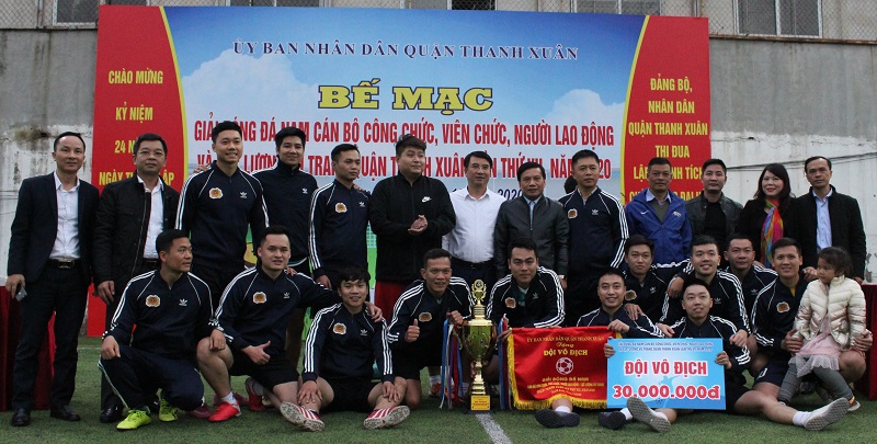 Xác định đội vô địch Giải bóng đá quận Thanh Xuân - Ảnh 4