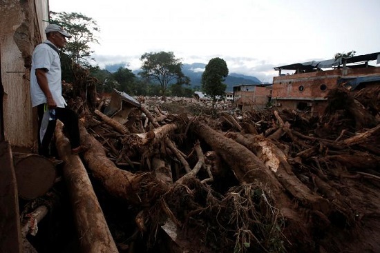 Chùm ảnh vụ lở đất kinh hoàng ở Colombia khiến 254 người thiệt mạng - Ảnh 2