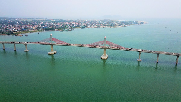 Thông xe cầu Cửa Hội nối Nghệ An với Hà Tĩnh - Ảnh 3