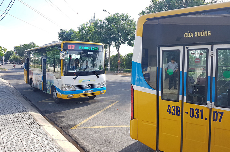 Vé xe buýt trợ giá Đà Nẵng tăng từ đầu năm 2021 - Ảnh 1