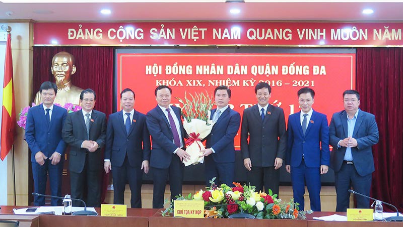 Ông Lê Tuấn Định được bầu giữ chức Chủ tịch UBND quận Đống Đa - Ảnh 1