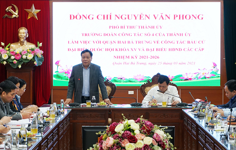 Phó Bí thư Thành ủy Nguyễn Văn Phong: Quận Hai Bà Trưng cần tạo điều kiện tối đa để cử tri thực hiện quyền bầu cử - Ảnh 1