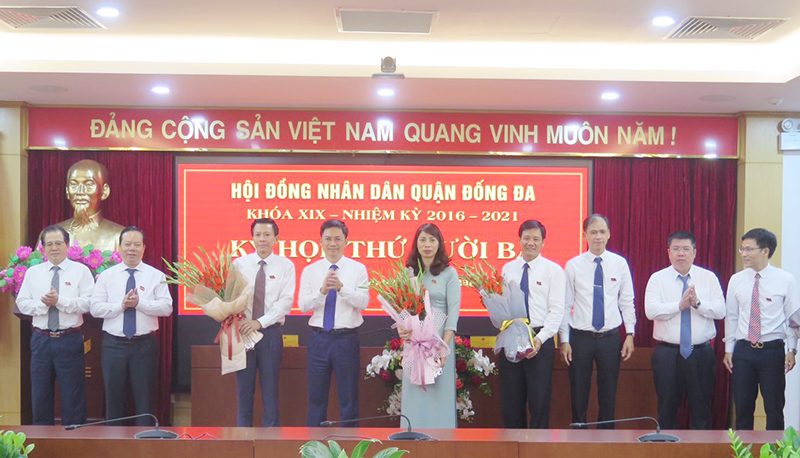 Ông Đặng Việt Quân giữ chức Chủ tịch UBND quận Đống Đa - Ảnh 1