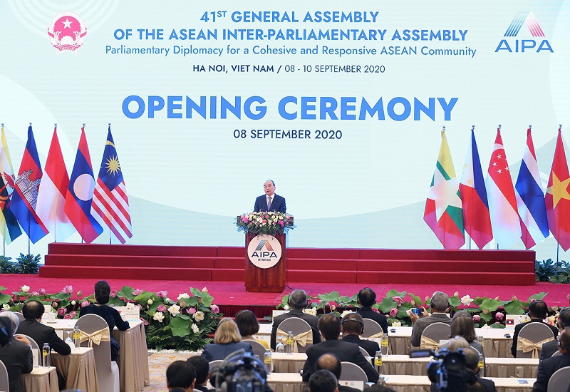 ASEAN sẽ tự tin tiếp tục tiến bước trên con đường xây dựng thành công Cộng đồng đoàn kết, tự cường, gắn kết - Ảnh 1