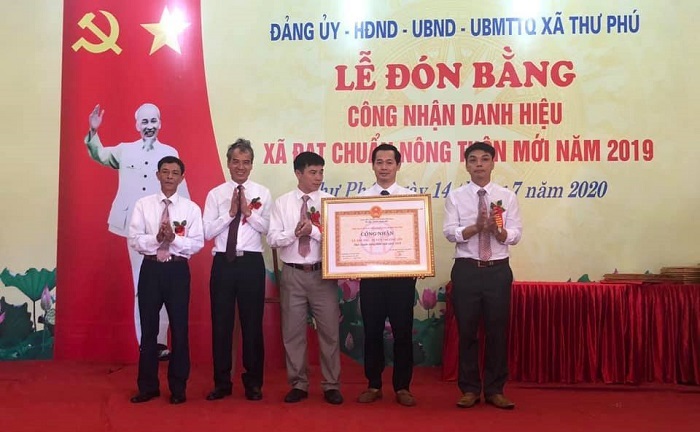 Thường Tín: Xã Thư Phú đón nhận bằng công nhận xã đạt chuẩn nông thôn mới - Ảnh 1