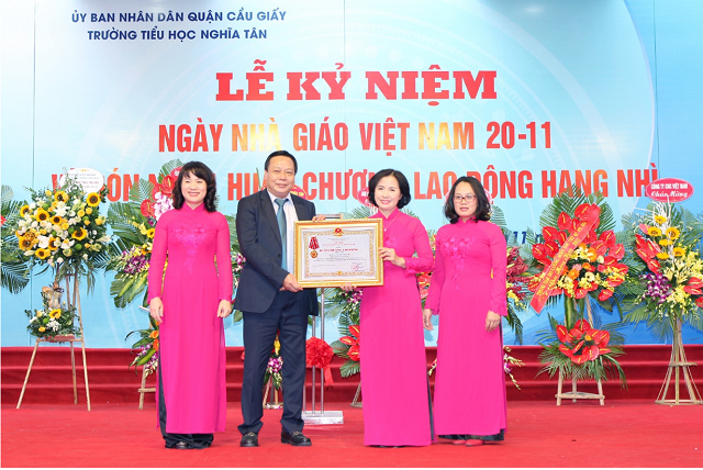 Trường Tiểu học Nghĩa Tân, quận Cầu Giấy: Nơi chắp cánh những ước mơ - Ảnh 1