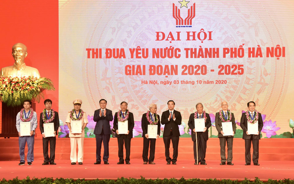 Đại hội thi đua yêu nước TP Hà Nội giai đoạn 2020-2025: Đoàn kết, sáng tạo, đổi mới, thi đua xây dựng Thủ đô văn hiến, văn minh, hiện đại - Ảnh 9