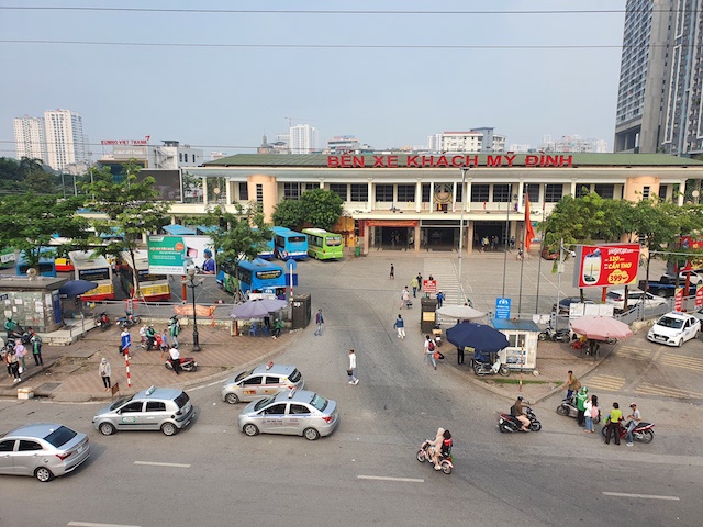 Hà Nội: Bến xe vắng khách, đường vành đai thông thoáng trong ngày 2/9 - Ảnh 9