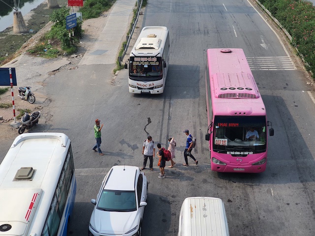 Hà Nội: Bến xe vắng khách, đường vành đai thông thoáng trong ngày 2/9 - Ảnh 14
