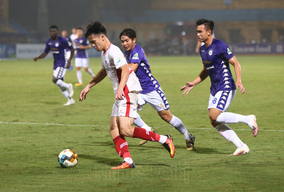 [Ảnh] Nhìn lại 90 phút Quang Hải giúp Hà Nội FC lội ngược dòng trước Viettel - Ảnh 9