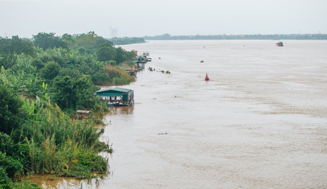 Diễn biến mới nhất mực nước các sông tại Hà Nội - Ảnh 1